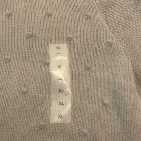 Old navy womens xl large new with tags sweater - Picture 4 of 4